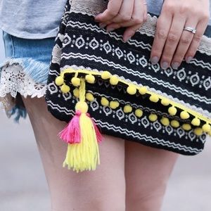 SOLD ❌ Justfab clutch